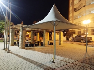 TENDA CHAPÉU DE BRUXA 5X5MTS BRANCA